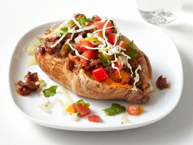 Vegetarian Black Bean Chili Stuffed Sweet Potato: A Football Season Fave